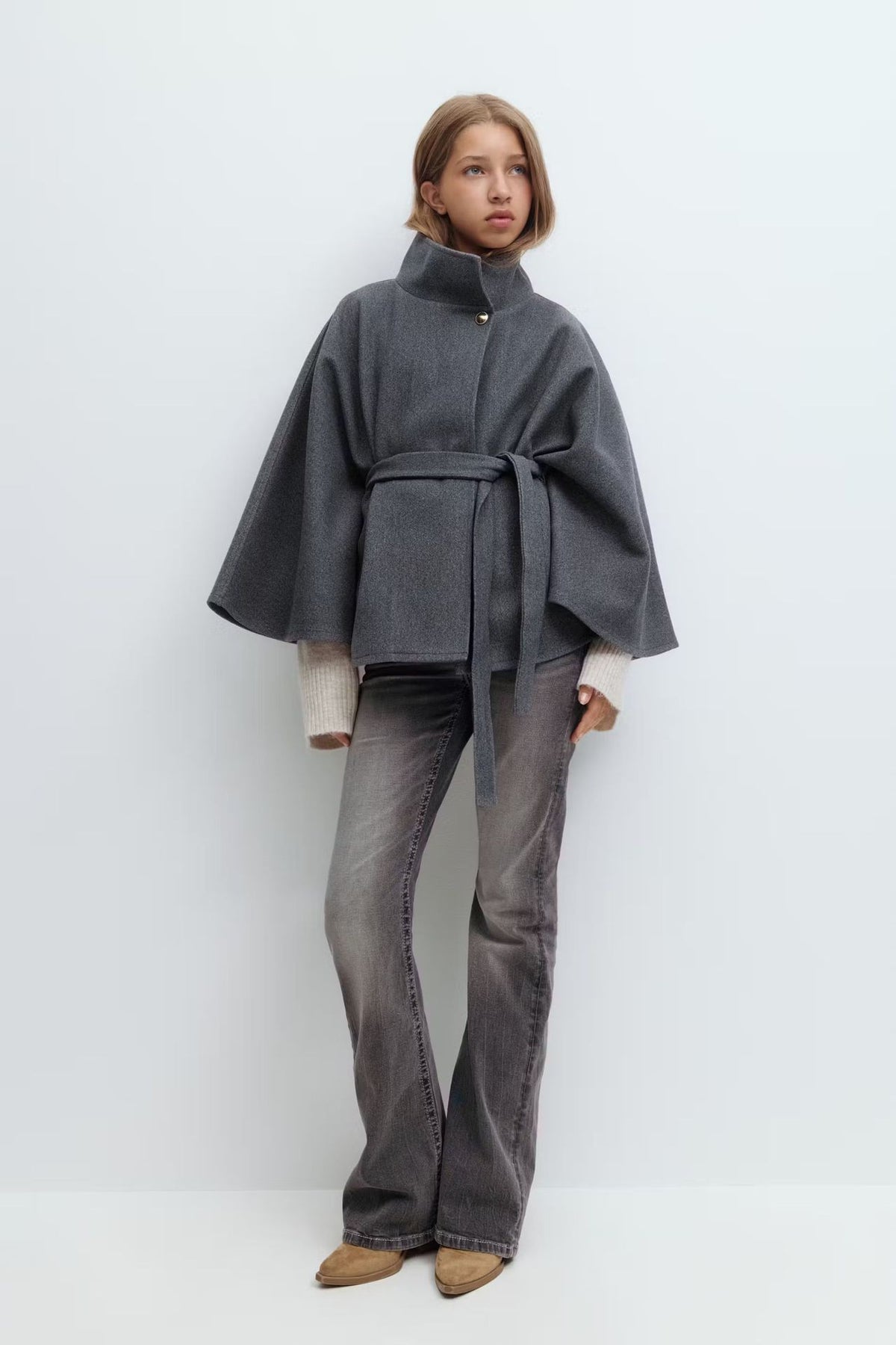 Poncho Aura